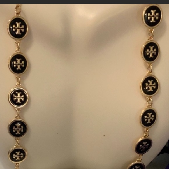 Tory Burch Jewelry - Tory Burch 🌺Rare🌸older style golden and black enamel logo 36” necklace